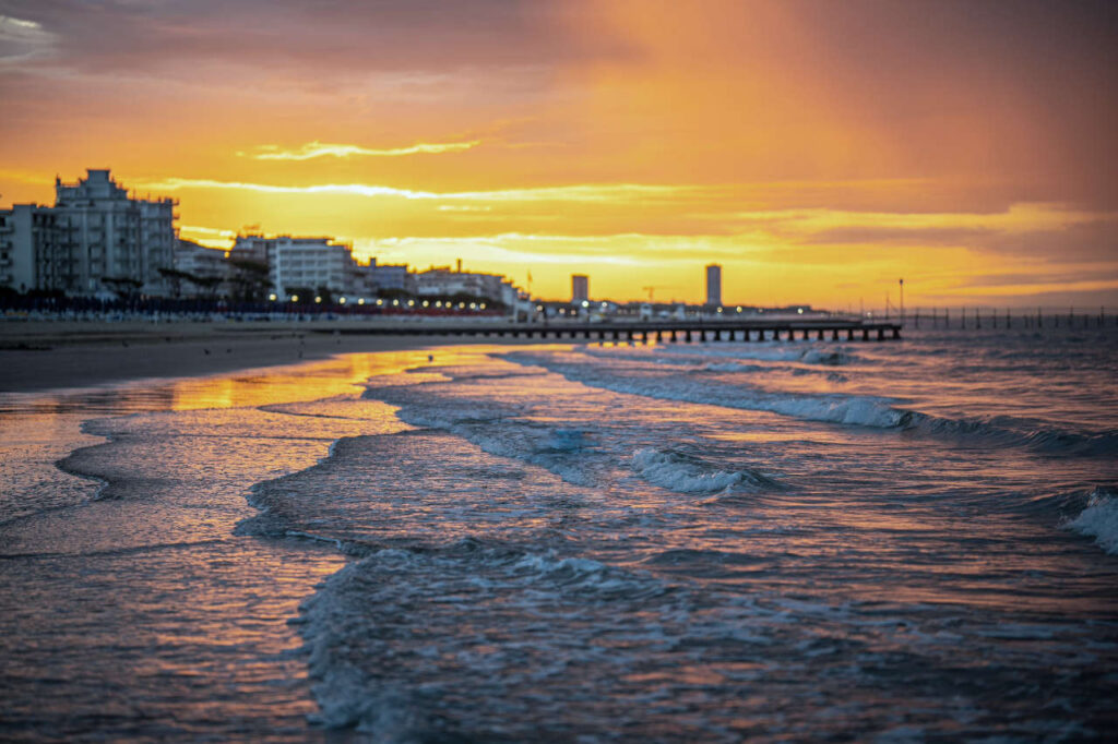 Sonnenuntergang am Strand von Jesolo